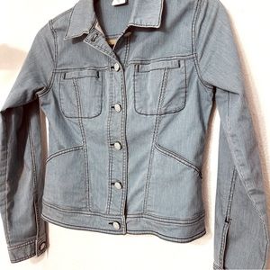 Cabi: Cropped Light Weight Jean Jacket